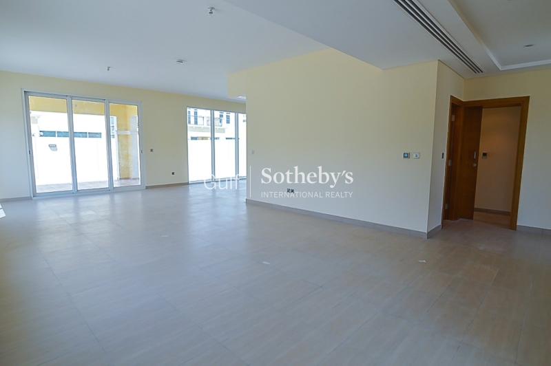 4 Bed Nova Villa, Jumeirah Park For Rent