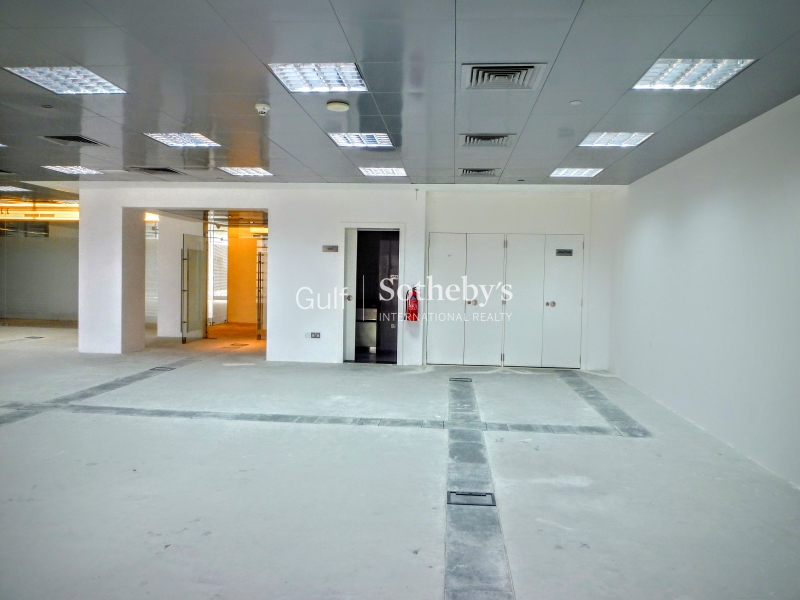 Semi Fitted Office In Dubai In Internet City