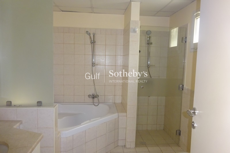 2br With Balcony In Mediterranean Building 