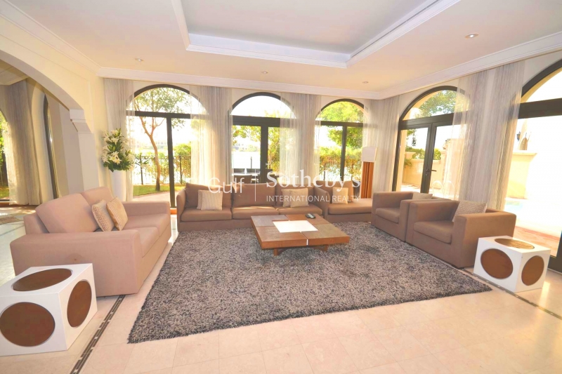 G Type Penthouse Beach Side Vacant 