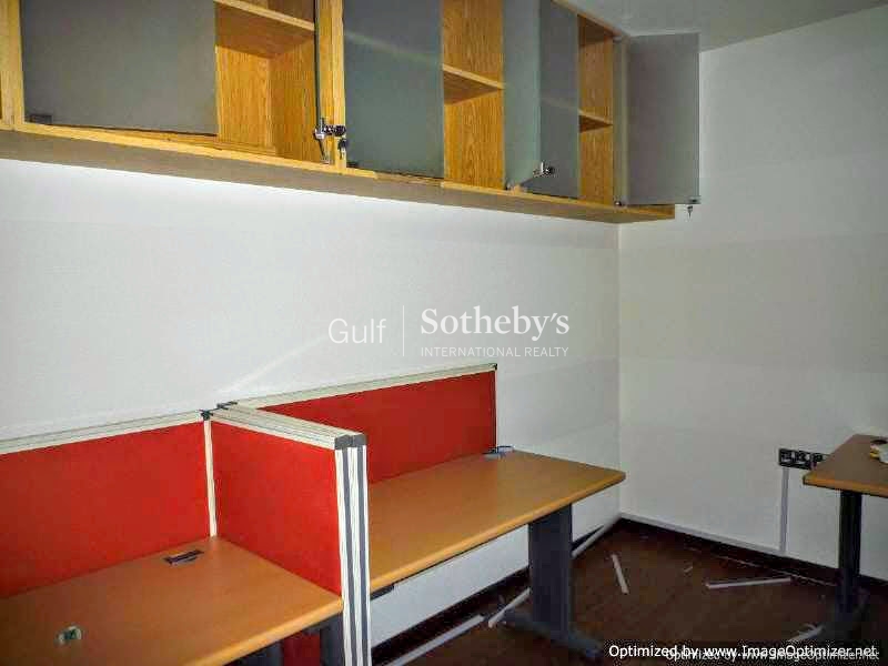 Fitted Office For Rent In Mazaya Business Avenue, Jlt Er R 7705