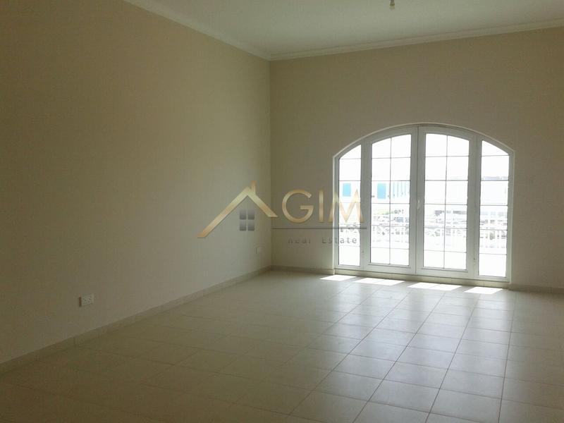 Spacious 2 Master Br + Maid Room For Rent-Ritaj