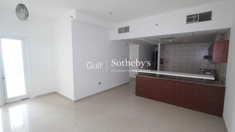 Palm And Sea View, Unfurnished, Mid Floor 