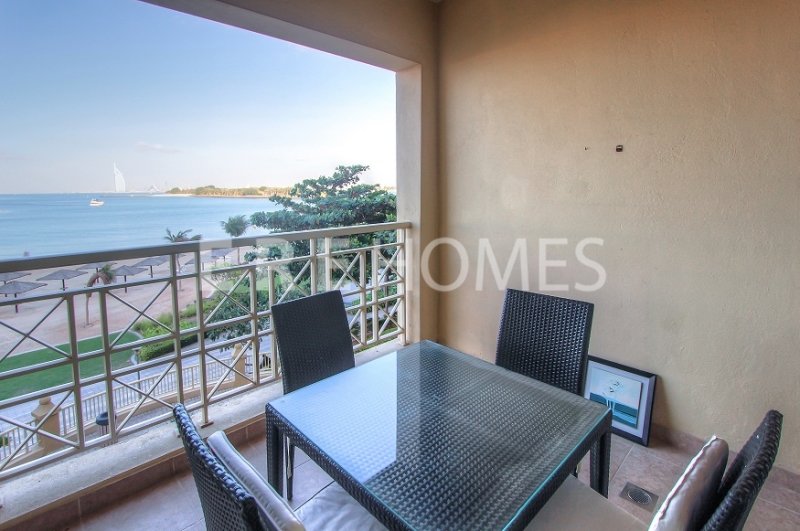 F Type Full Sea View Vacant And Furnished