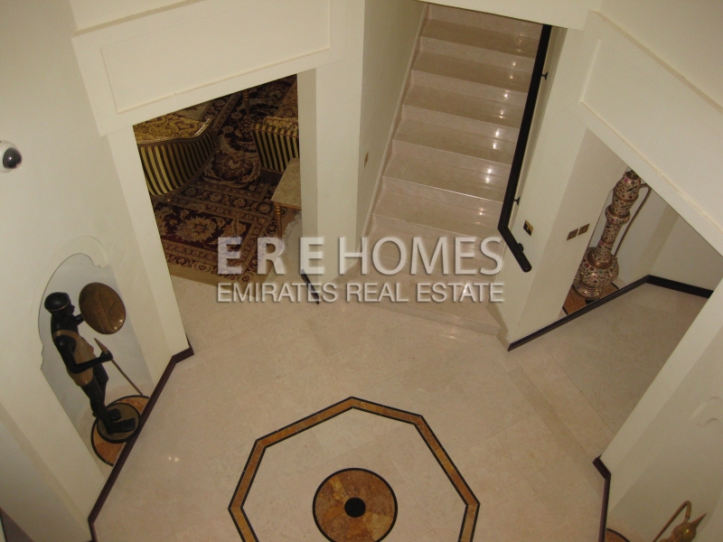  Garden Home-Central Rotunda 5 Bed 