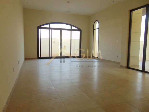 Middle 4 Br Villa For Sale In Mudon