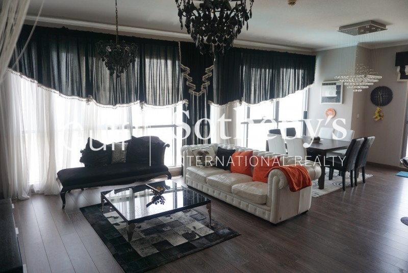  A Tidy 3br Townhouse Vacant On Transfer