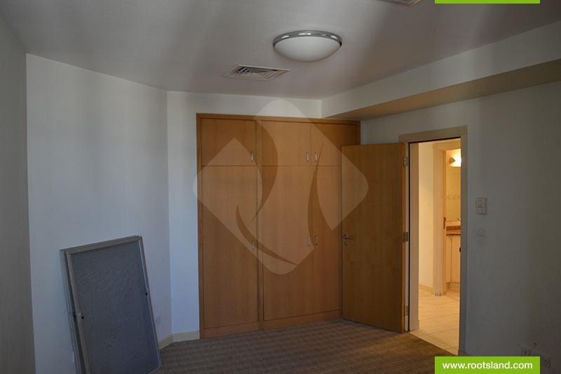 With Free DEWA 2 Bedroom Apartment In The Heart of Deira