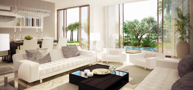 Majestic 3 BR Villa plus Maids in Royal Golf Villa