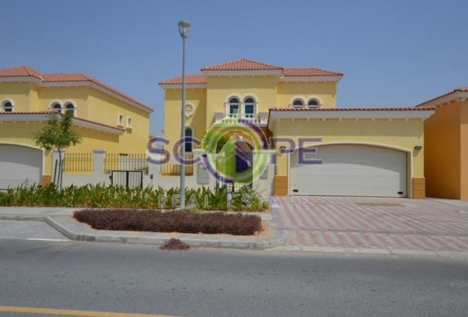 Corner N Single Row Legacy Large In Fabulous Location | Very Private Garden