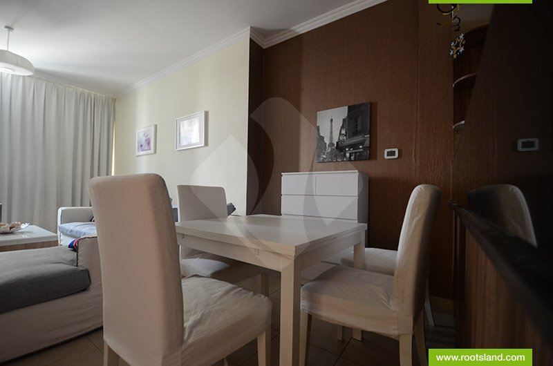Vacant fully furnished apartment, Ready to move in