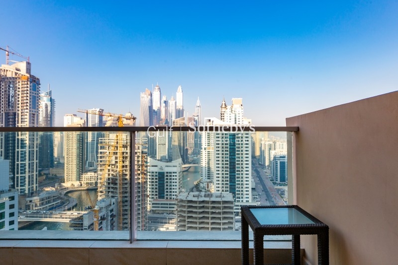Prestigous Large 2br Unit In The Address