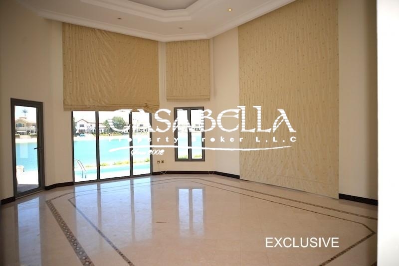 Villa By The Beach-4br Central Rotunda Garden Home In Palm Jumeirah