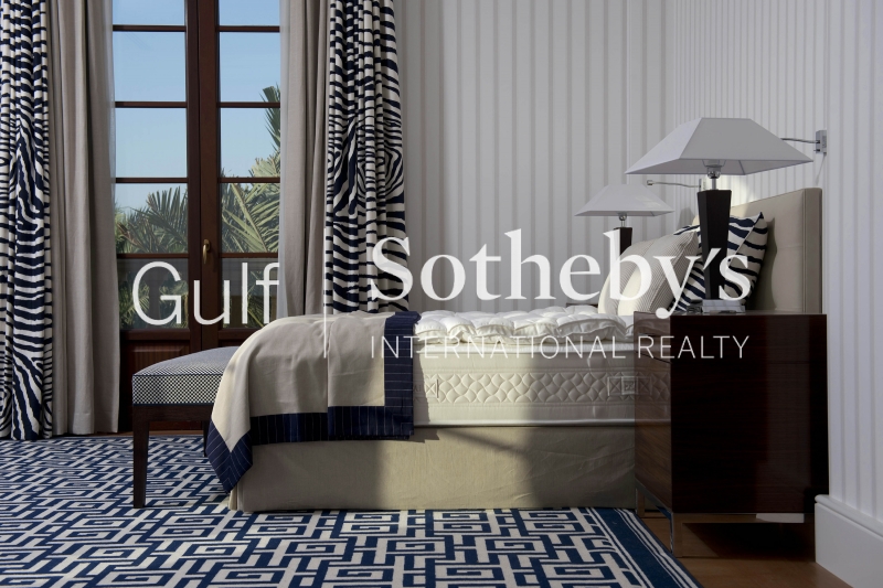 Stunning 2br Apartment With Partial Golf Course And Lake Views Er R 15290