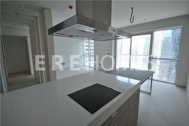 Full Marina View, 2 Bedroom In West Avenue, Available Now Er R 9894