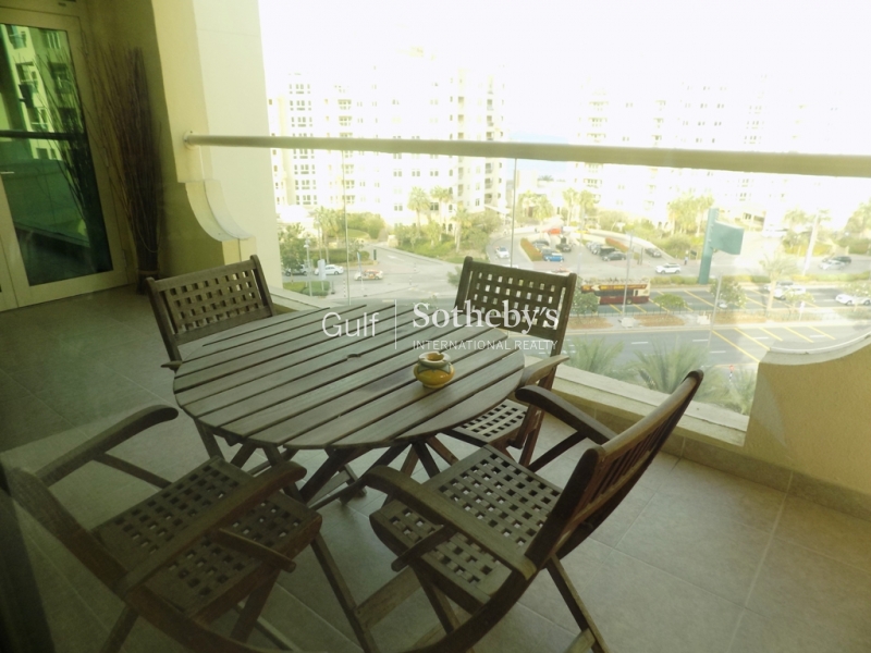 Upgraded 3 Bedroom Type A In Shoreline