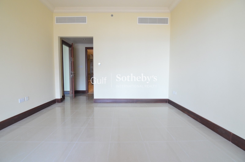 Amazing-Unfurnished-1br-Mid Floor