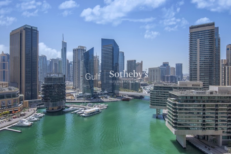 Large Vacant 3 Bedroom In Marina Terrace 