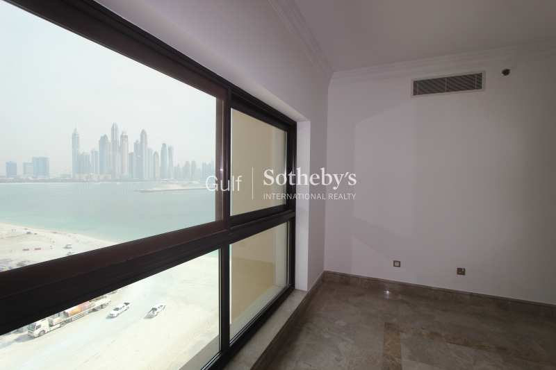 Fully Furnished-High Floor-2 Bedroom