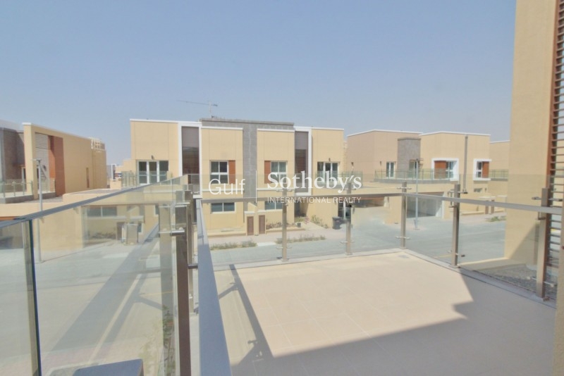 Two Double Bedroom Top Floor Apartment
