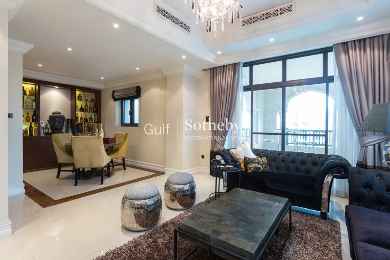 Beautiful 2 Bed Duplex Attareen Old Town