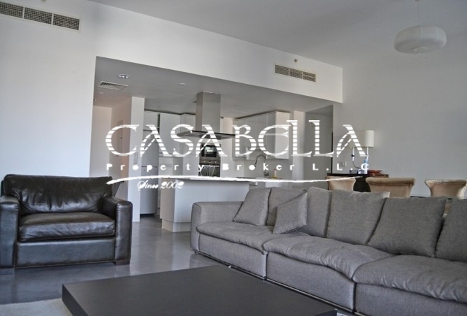 Spacious Fully Furnished 2 BR in Executive Tower J, Business Bay