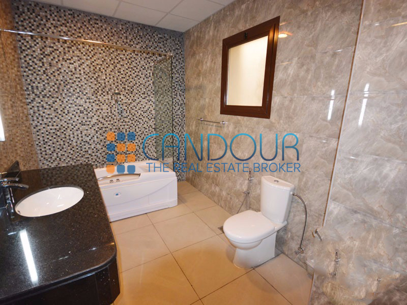 Sea View-3 Br Apartment On A High Floor