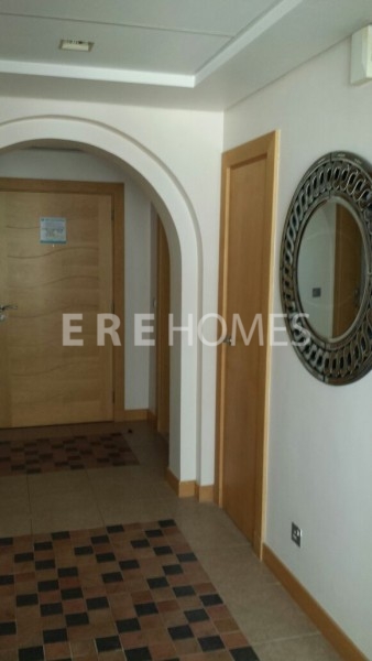 2 Br Plus Maid, 2 Parking Places Plus Free Access To Pool, Gym, Beach In Shoreline Beach Side, Palm Jumeirah Er R 13220