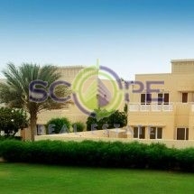 Five Bedrooms Villa For Rent In Meadows 5