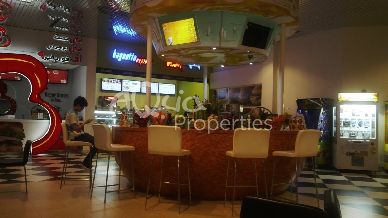 Running Business (Fast Food & Juice Bar) For Sale In Wafi Mall, Oud Metha Road
