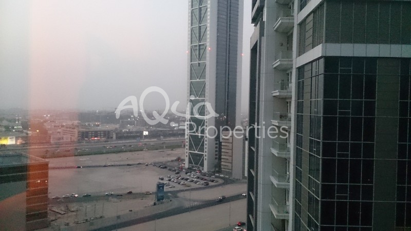 3 Beds +maid'S+laundry Room In Executive Tower E For Rent