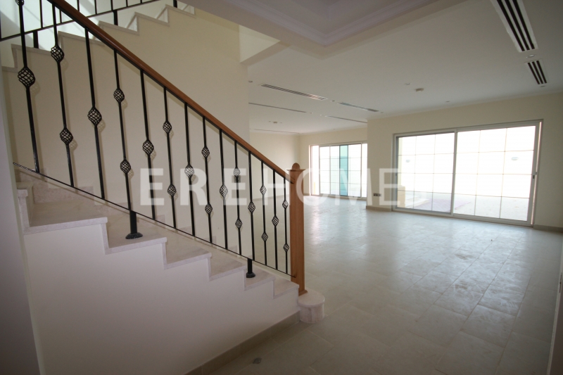 Fully Furnished Grand Foyer Garden Home Er S 7597