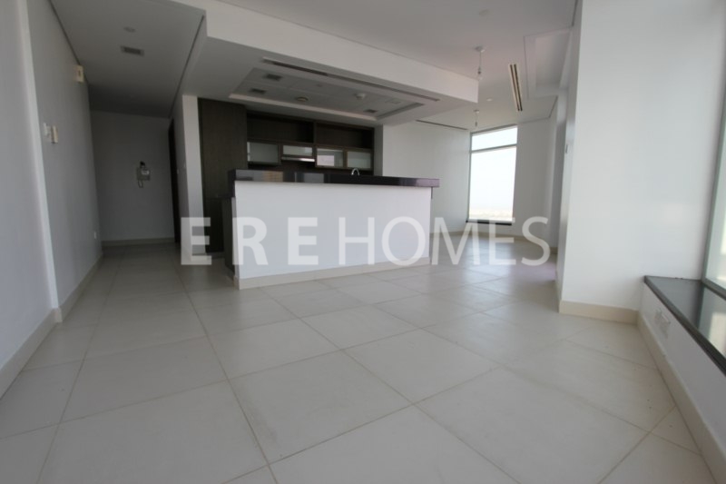 Amazing High Floor One Bed In Lofts West Er S 4882
