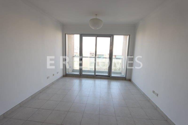 Best Price, Saheel, 5 Bed Plus Maids, View Now. Er R 9387