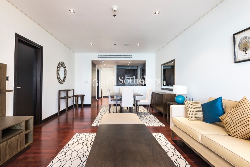 High Floor 1br Facing The Sea And Atlantis