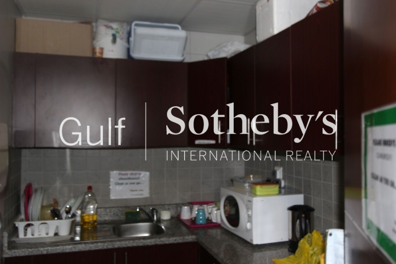 Fitted Office With Pantry In Executive Heights