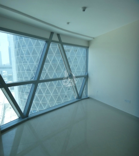 Spacious 2 Br Apartment In Park Tower B Difc