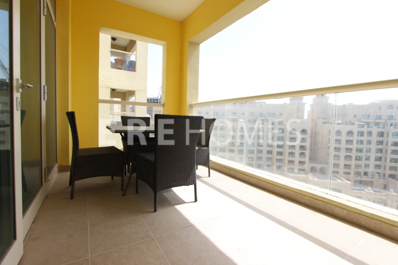 1 Bed In Shoreline, Palm Jumierah, Penthouse Level, Vacant Now Er R 16203