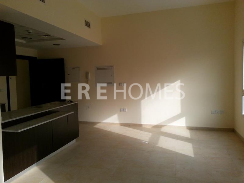 Best Deal Ever Up To 5 Cheques, Vacant Ready To Move In Er R 11460