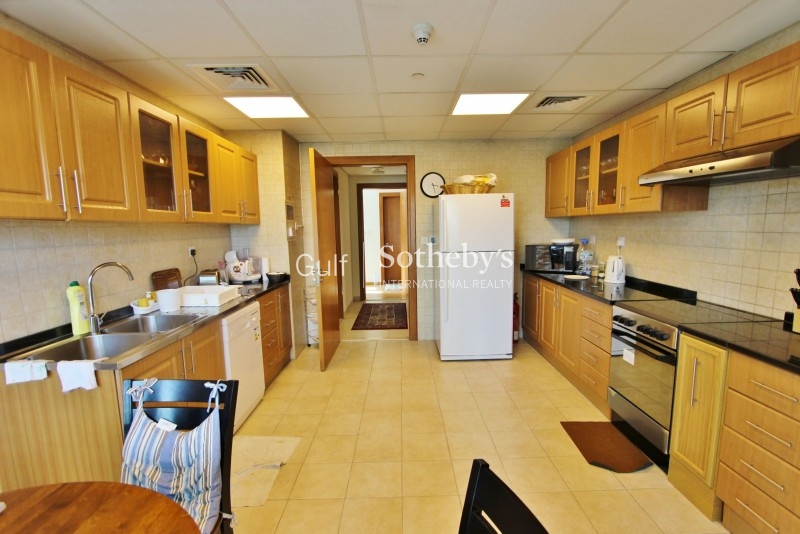 2 Br, Unfurnished, Full Marina View, High Quality Finishing Er R 15062