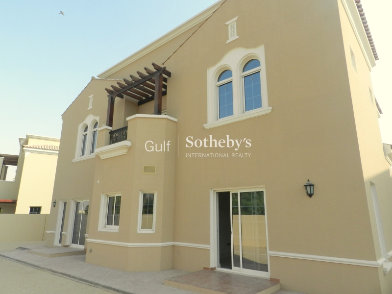 Ranches-New Immaculate 5 Bedroom Villa 