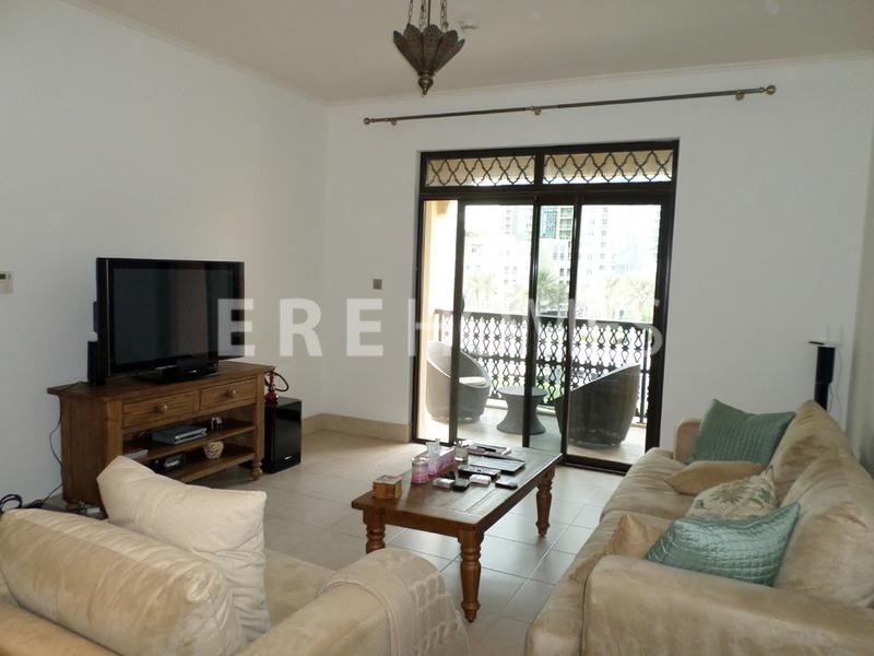 Large 1 Br In Zaafaran With Burj Khalifa View And Balcony