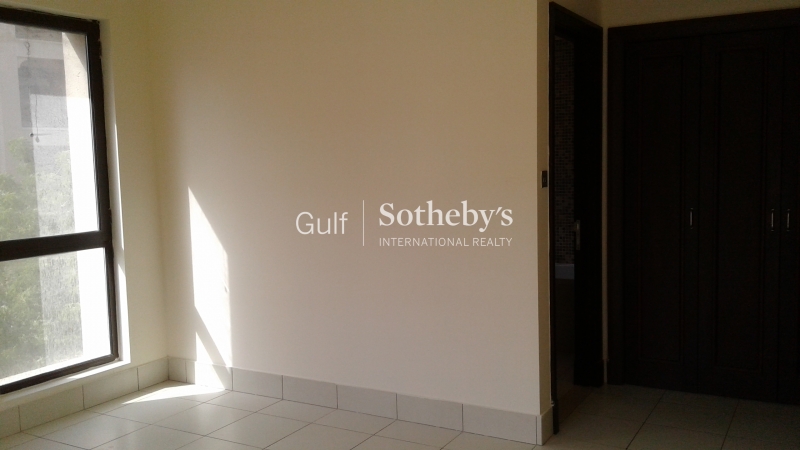 The Meadows 5 Bed Plus Maids Type 13, Landscaped Garden And Jacuzzi. Er R 3956