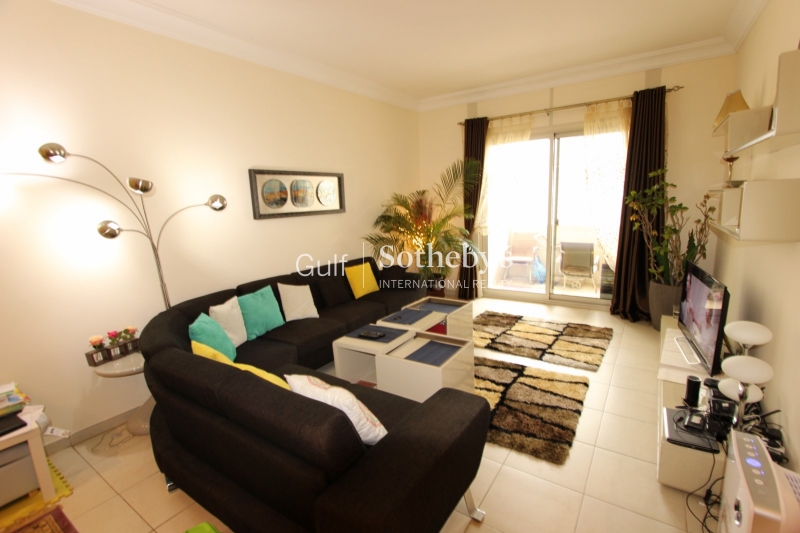 Fully Furnished-2 Bedroom-High Floor