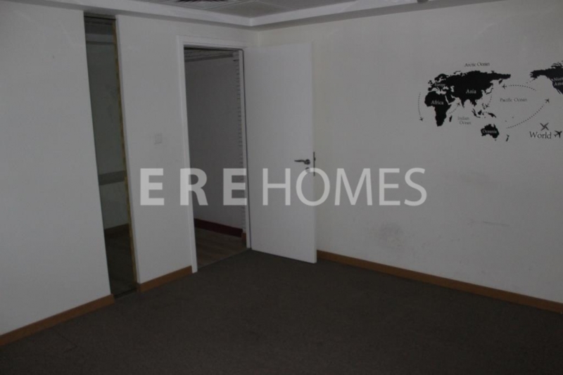 Splendid Fountains And Burj Khalifa View, High Floor, Spacious 3 Bedroom + Maid In The Residences. Er R 8620