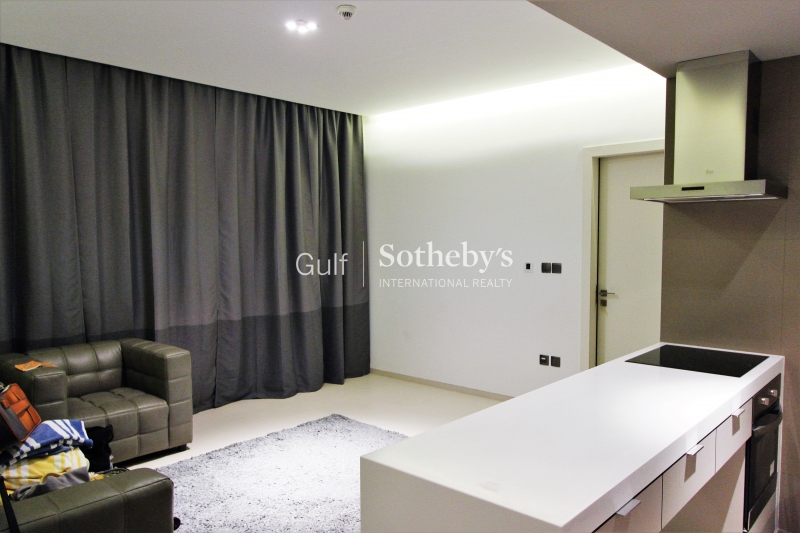 Fabulous One Bedroom At Marina Walk