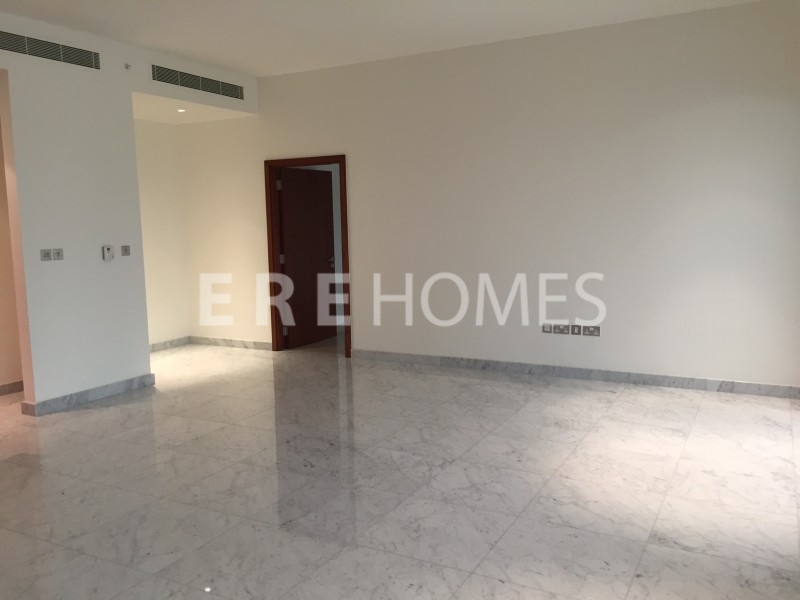 Reduced Price! Front Line 3 Bedroom Fw High Floor Er S 7201