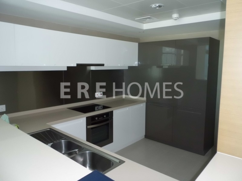 Very Nice 1 Bedroom Luxury Apartment Claren Tower Downtown Dubai Er R 10671