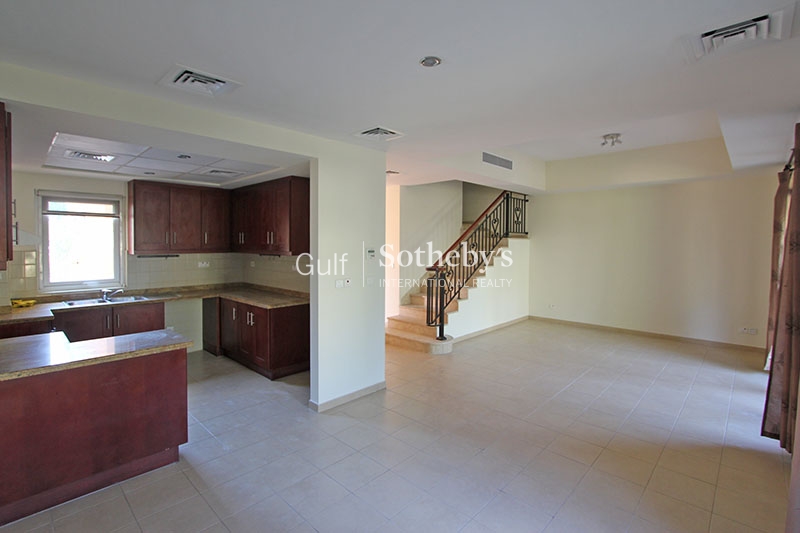 2 Double Bedrooms, Great Location, Vacant 