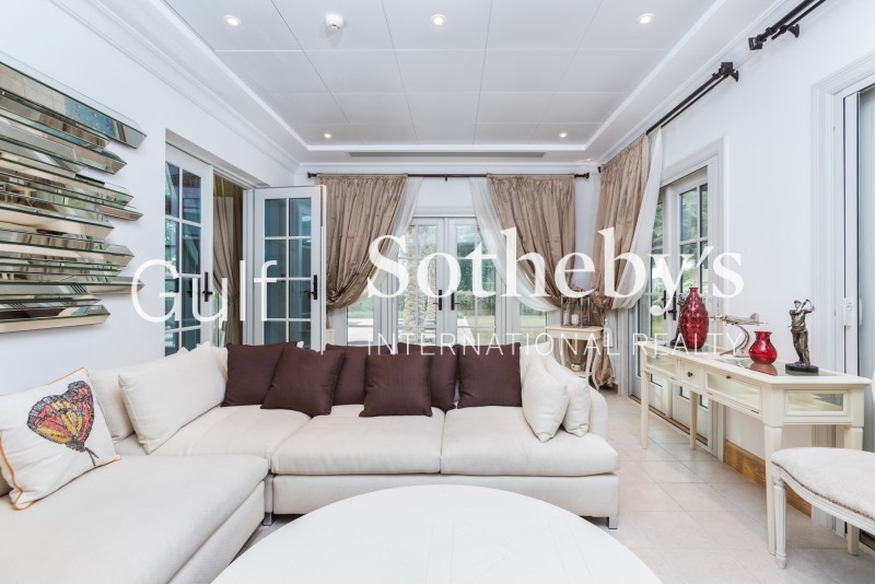 Lovely Unfurnished/furnished 2 Bed , Murjan